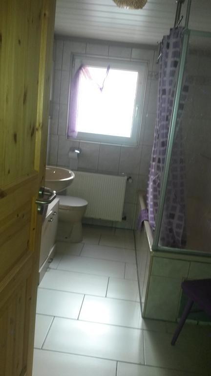 Ferienwohnung Mau Пирмазенс Екстериор снимка